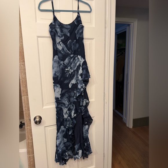 Reformation Winola dress - Picture 3 of 4